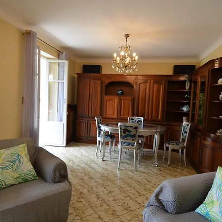 Parc Louisa - D'epoque Avec Jardin Et Parking 4 Personnes Le Port De Appartement *